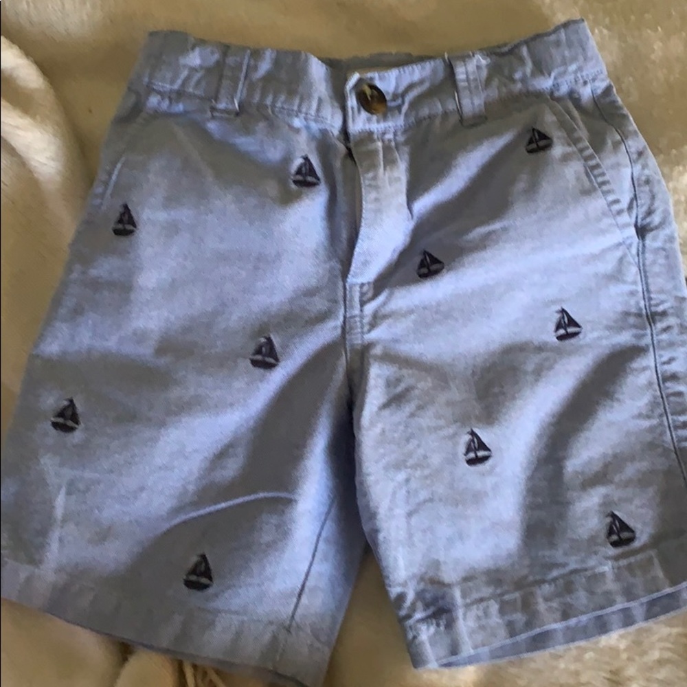 Boys Gymboree Prefit Shorts.